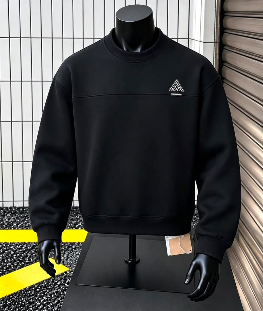 Light gray plain crewneck sweatshirt on black mannequin.