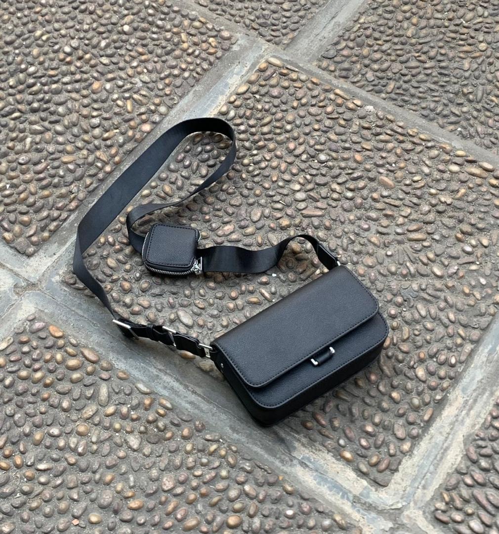 Sleek Textured Crossbody Bag