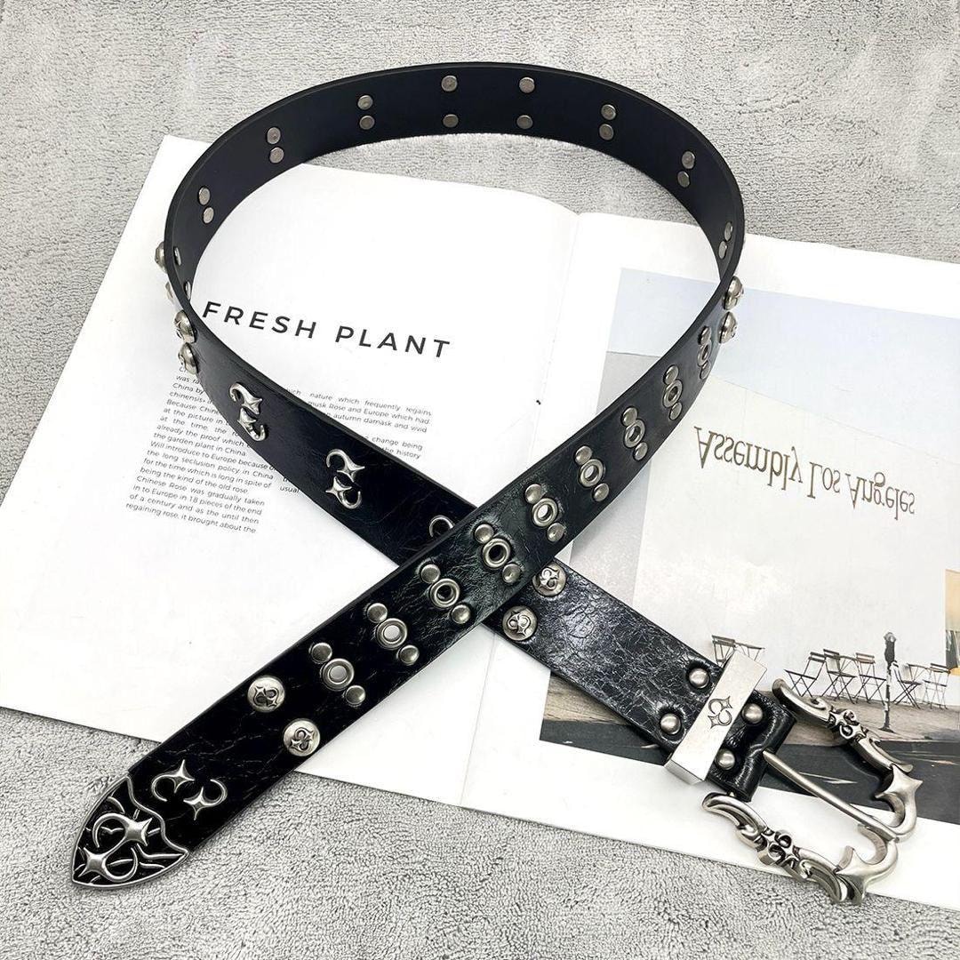 Gothic Metal Stud Belt