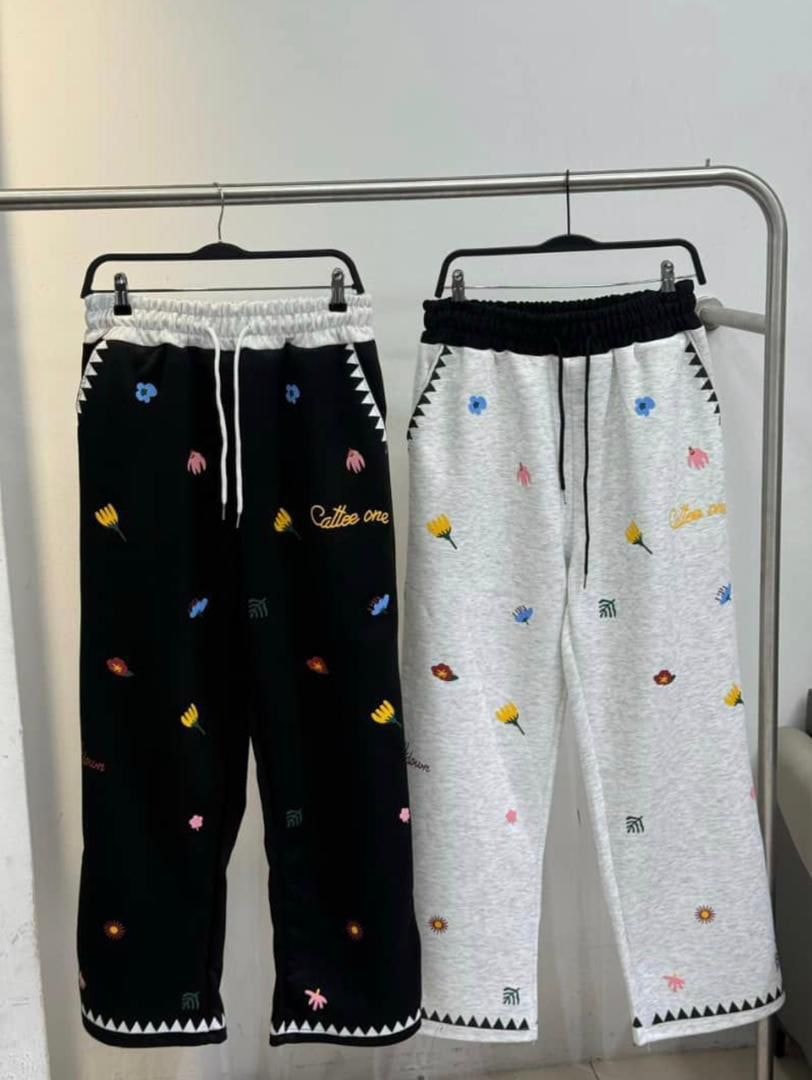 Floral Bloom sweatpants
