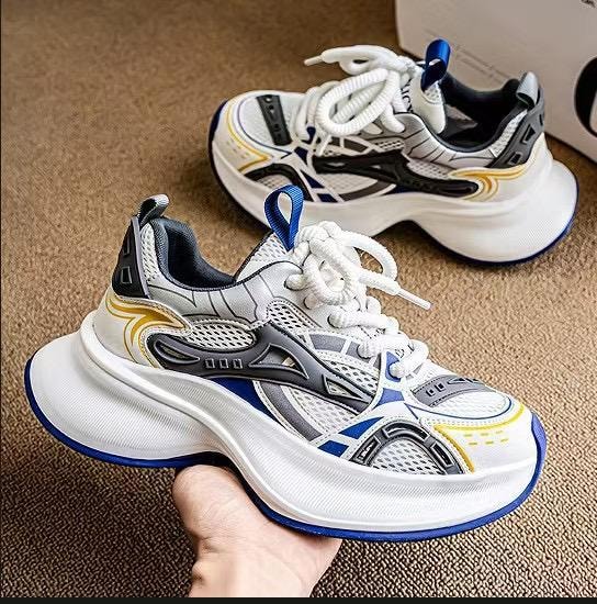 "Stratus Tech" Chunky Trainer