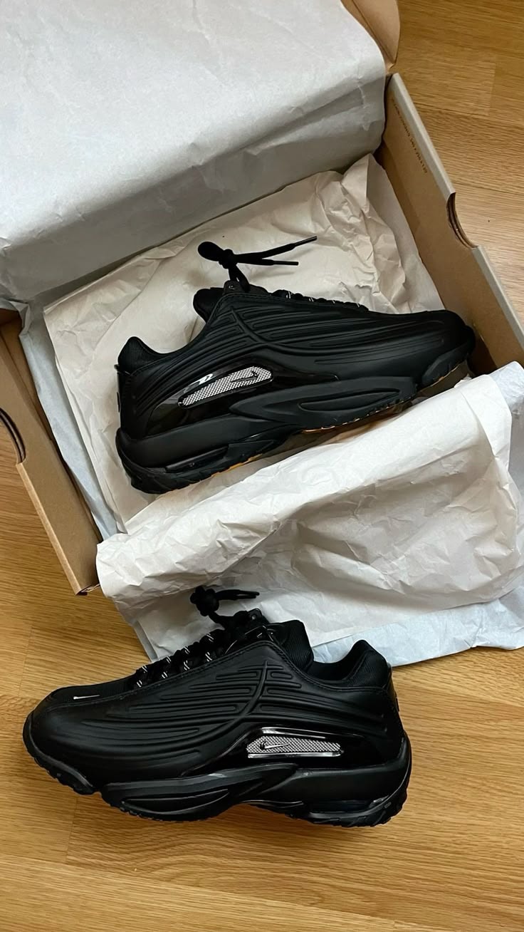 Nike NOCTA Hot Step 2 x Drake – Black 