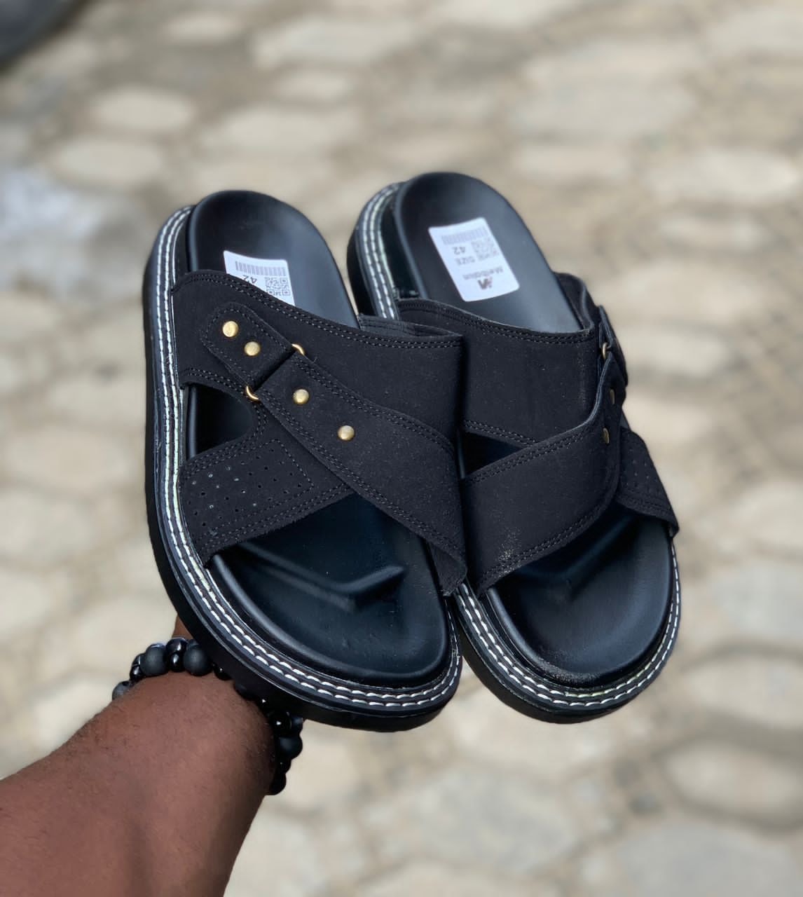 Black Artisan Contrast-Stitch Collection 