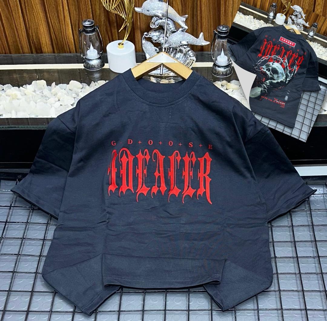 Navy oversized t-shirt with red IDEALER gothic text on front.