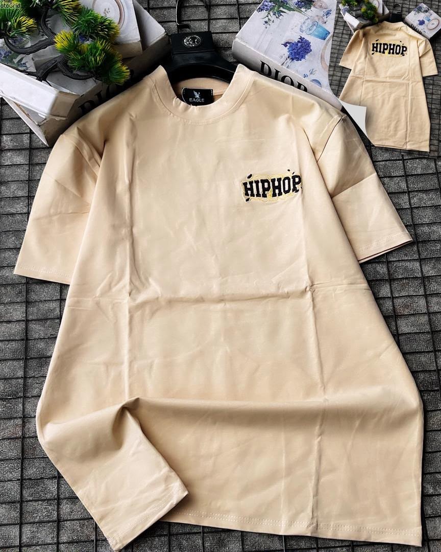 Hiphop graphic t-shirt in beige.