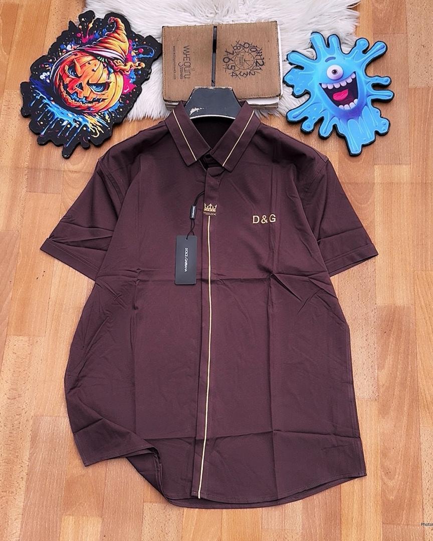 Burgundy D&G short sleeve shirt with gold piping.