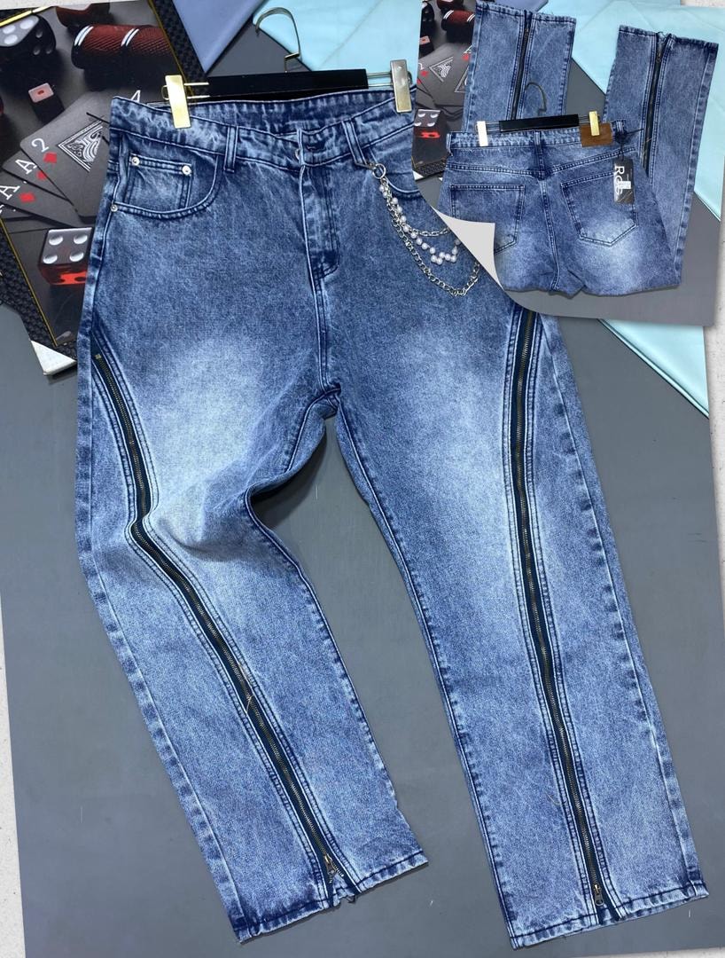 Light blue jeans with black side zippers and chain shown from front and back angles.