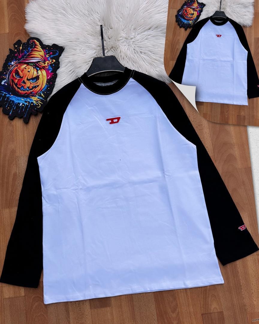White long sleeve raglan tee with black contrast sleeves and red Dee logo.