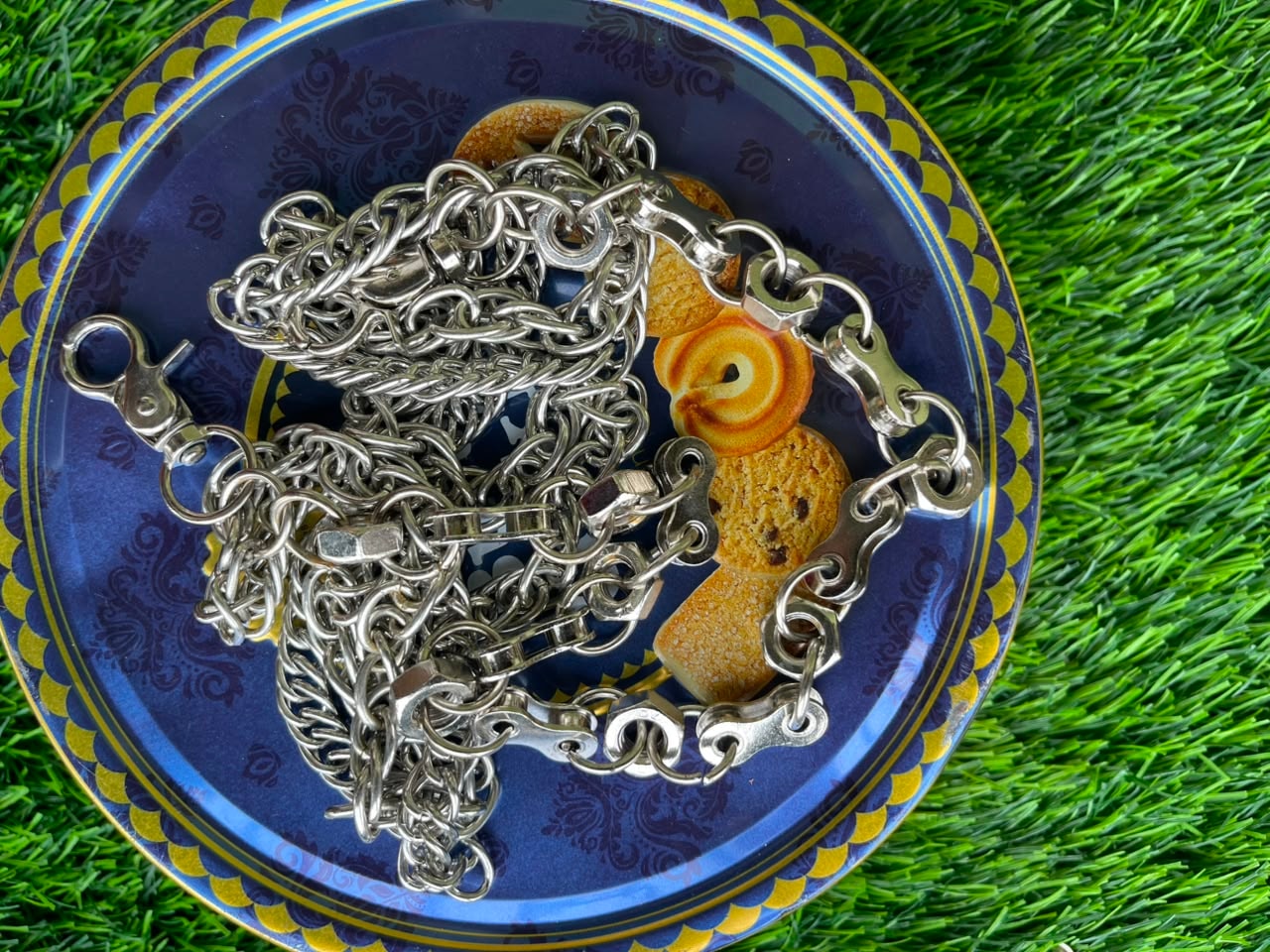 Mixed silver jean chains with varied link styles and clasps.